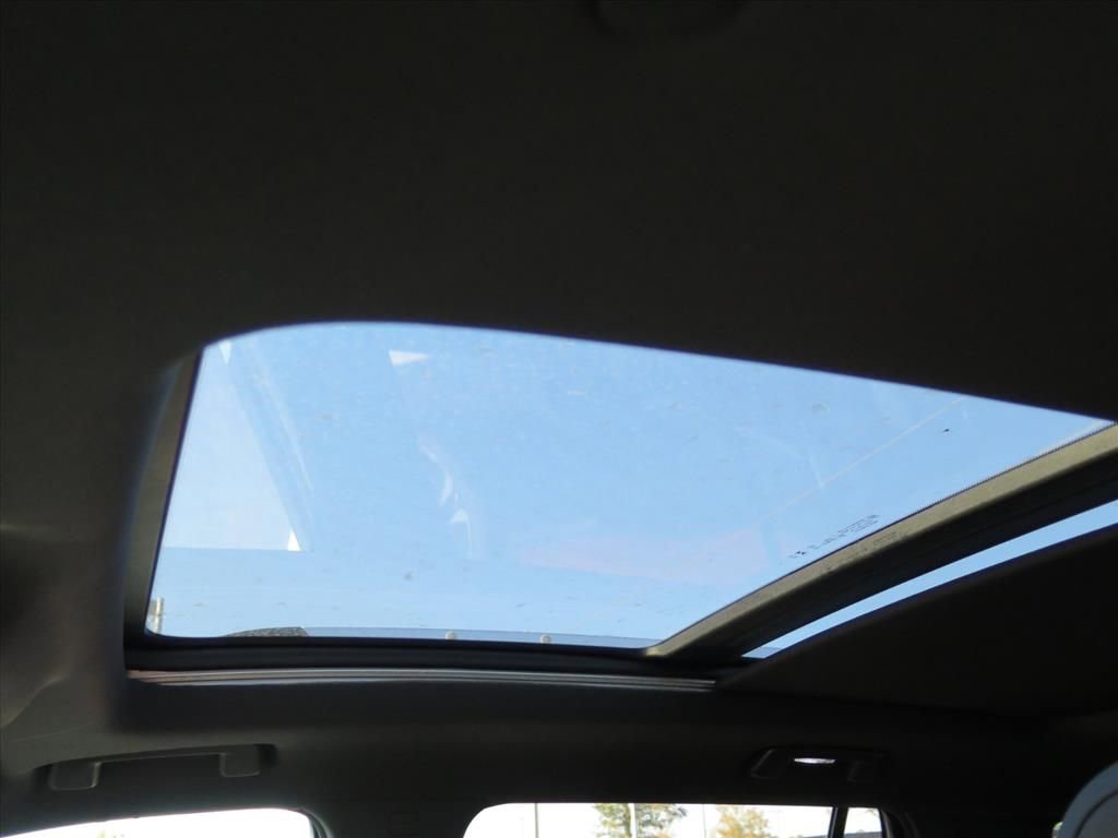 New 2026 Chevrolet Equinox LT w/ Convenience Package II image 11