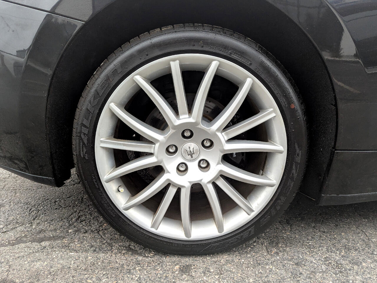 Used 2011 Maserati GranTurismo Convertible image 45