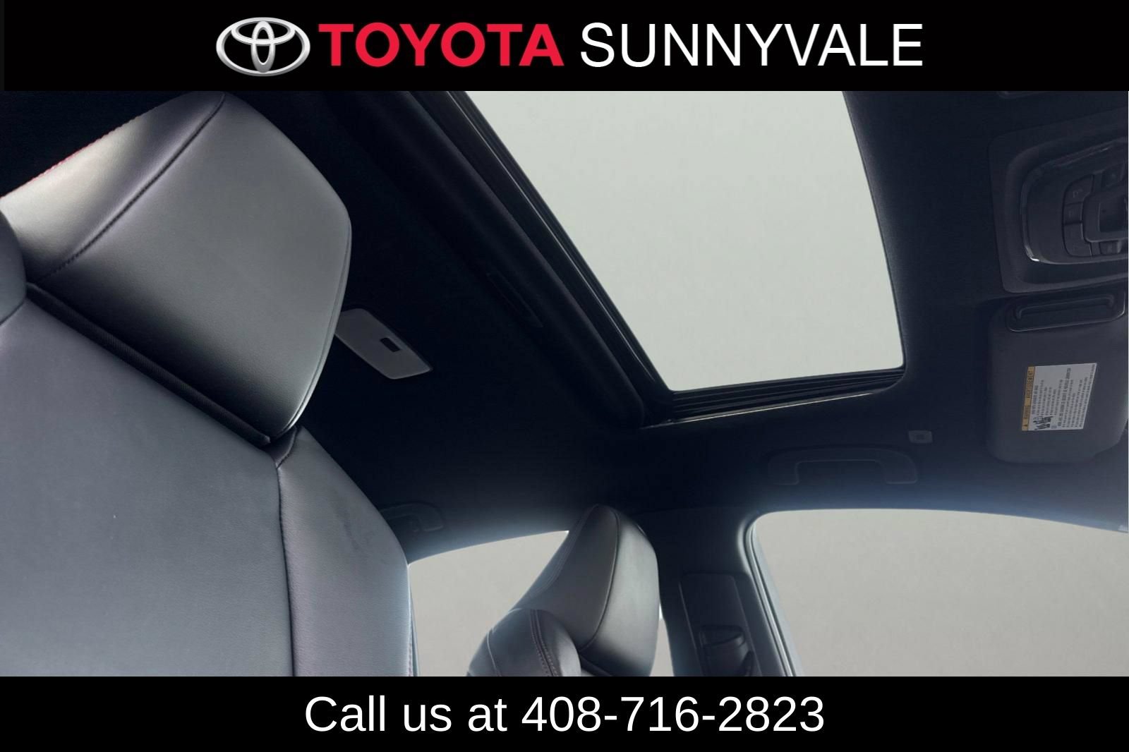 Used 2023 Toyota Corolla XSE w/ Carpet Mat Package (TMS) FWD image 21