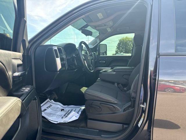 Used 2015 Chevrolet Silverado 1500 LT AWD/4WD image 9