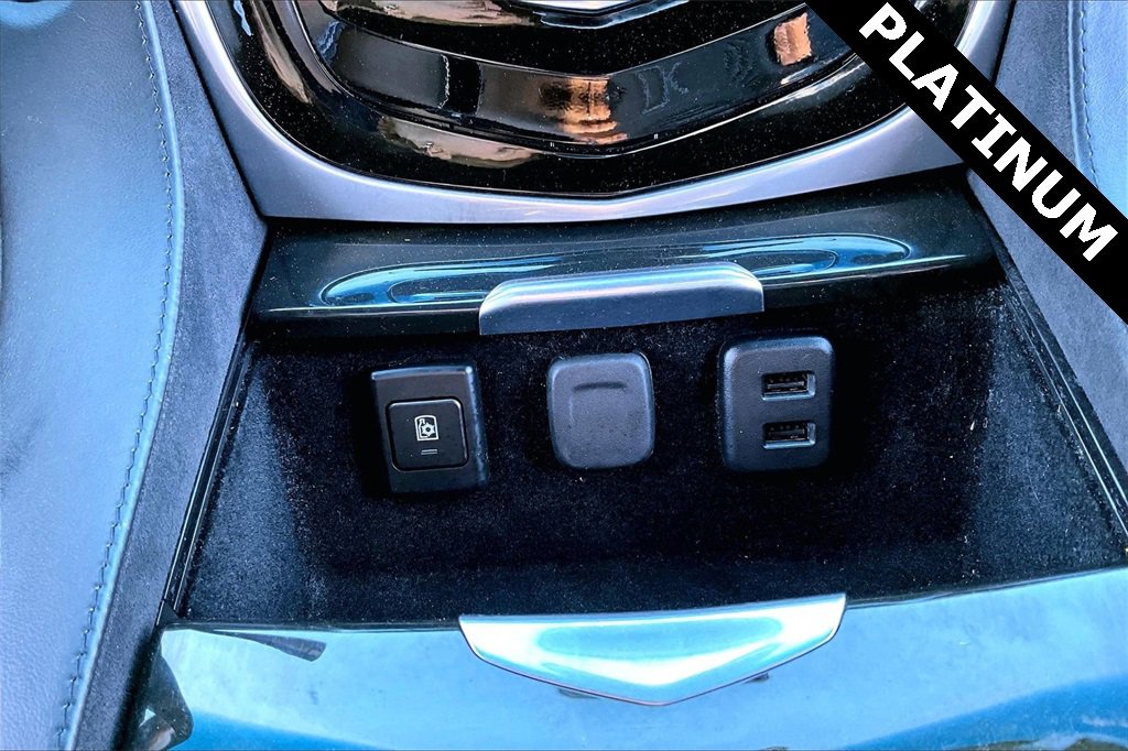 Used 2019 Cadillac Escalade ESV Platinum image 26