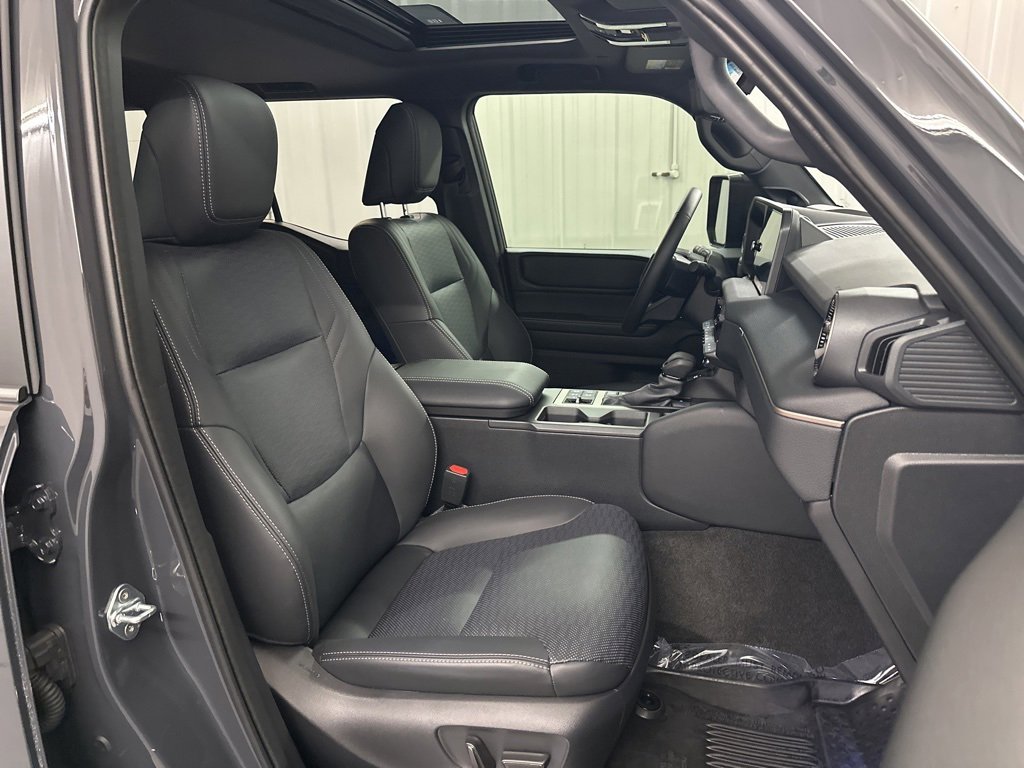 Used 2026 Toyota Land Cruiser image 40