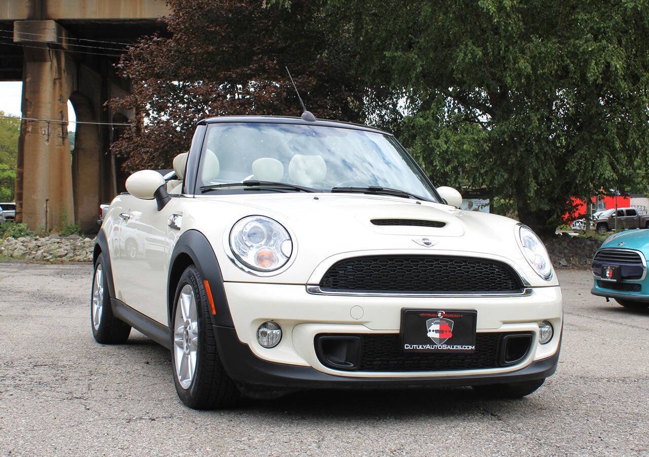 Used 2014 MINI Cooper S FWD image 2