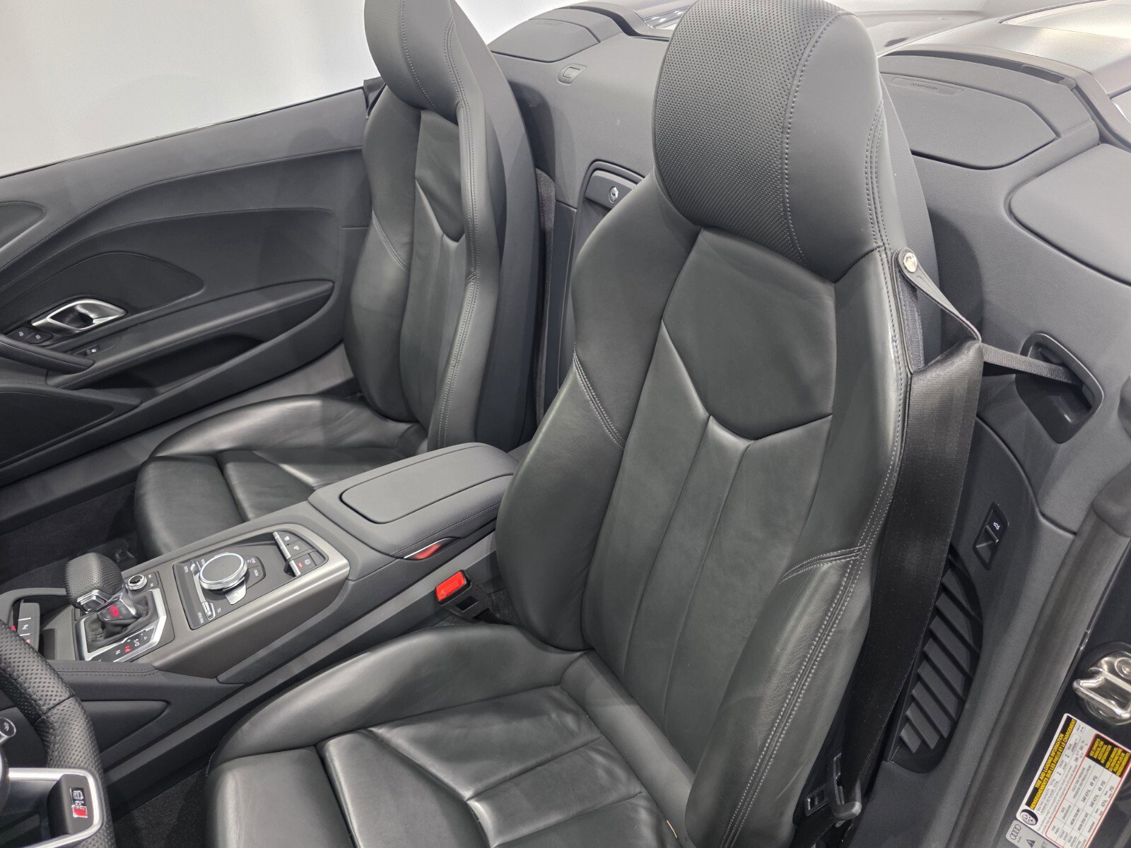 Used 2023 Audi R8 V10 performance image 9