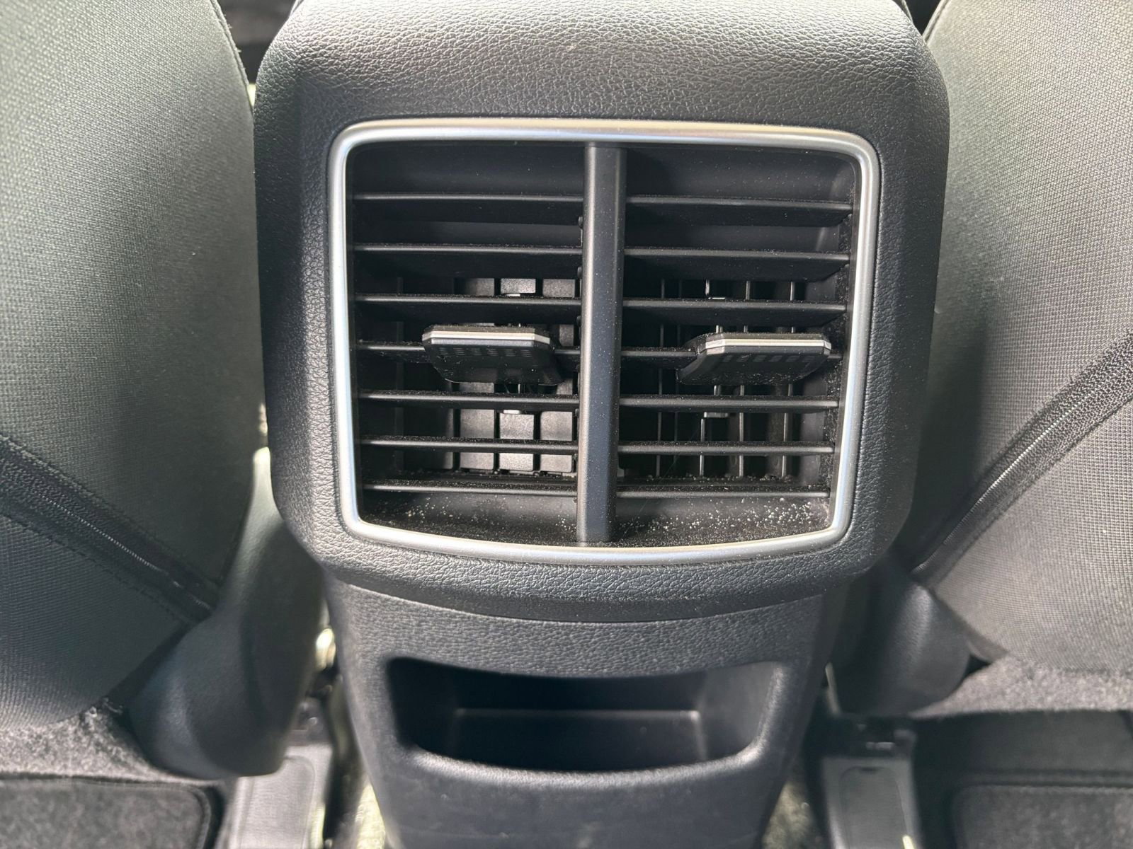 Used 2025 Kia Sportage LX FWD image 22