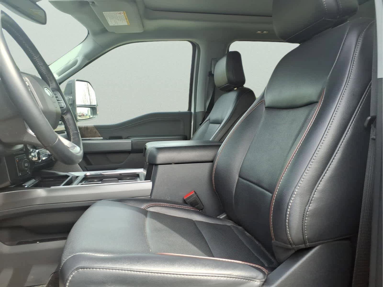 Used 2024 Ford F250 Lariat w/ Sport Appearance Package AWD/4WD image 14