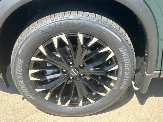 New 2026 Nissan Rogue Dark Armor AWD/4WD image 10