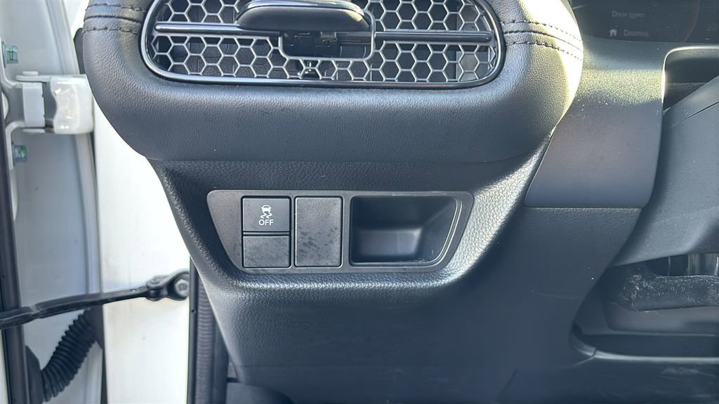 Certified 2023 Honda HR-V LX image 15