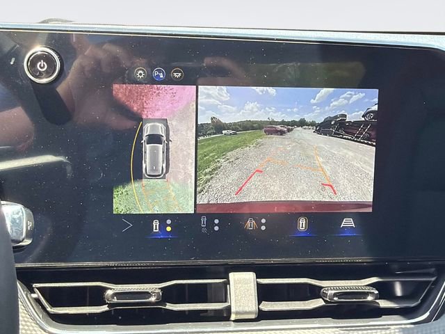 New 2026 Chevrolet Equinox RS w/ Convenience Package III FWD image 29