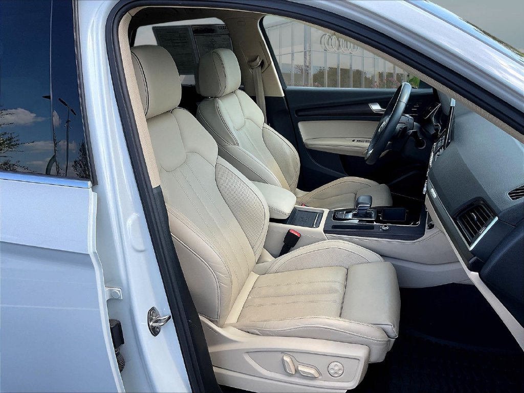 Used 2024 Audi Q5 2.0T Prestige AWD/4WD image 31