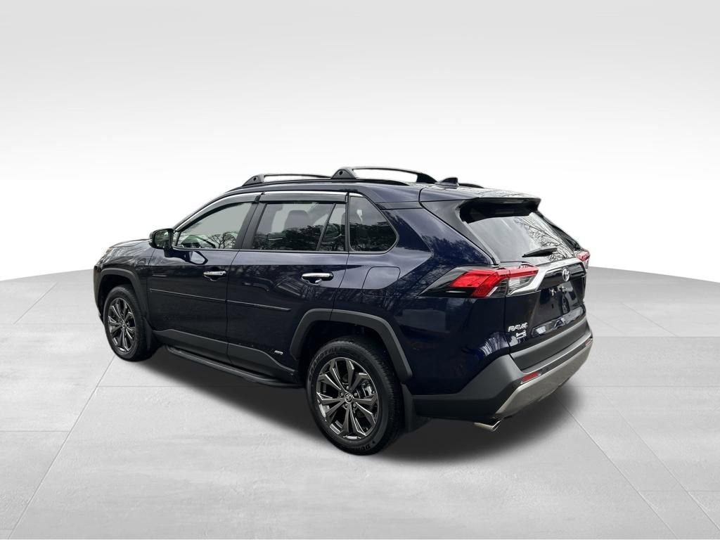 Used 2025 Toyota RAV4 Limited w/ Advanced Technology Package image 3