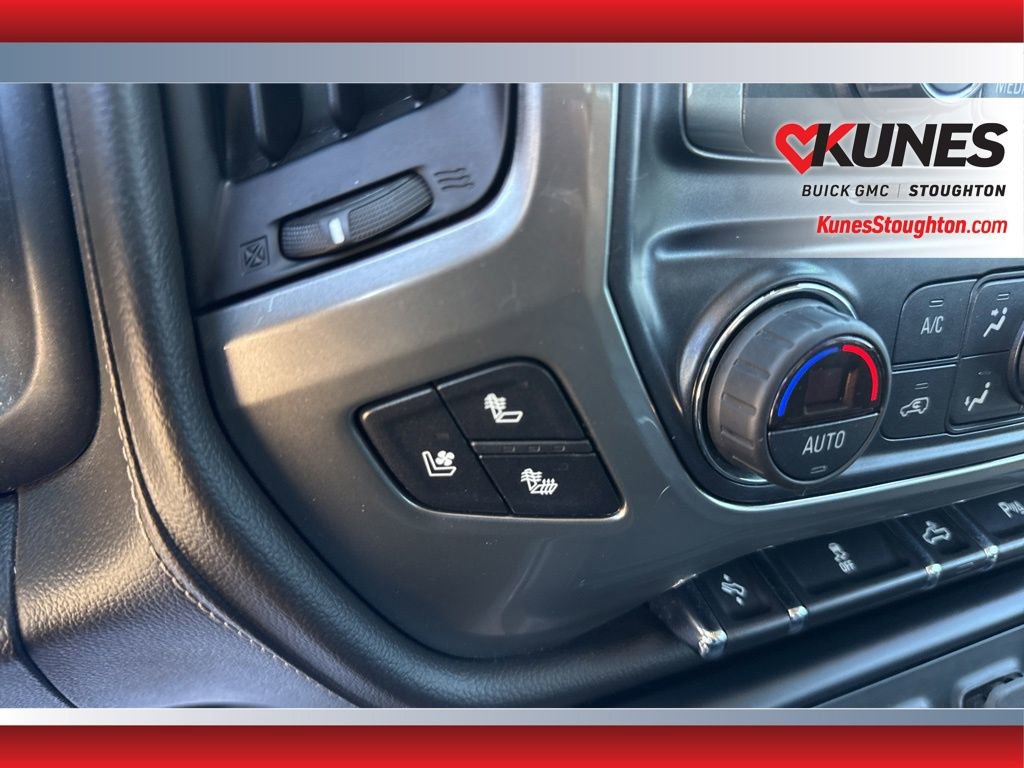 Used 2018 Chevrolet Silverado 1500 LTZ Z71 w/ Redline Edition AWD/4WD image 33