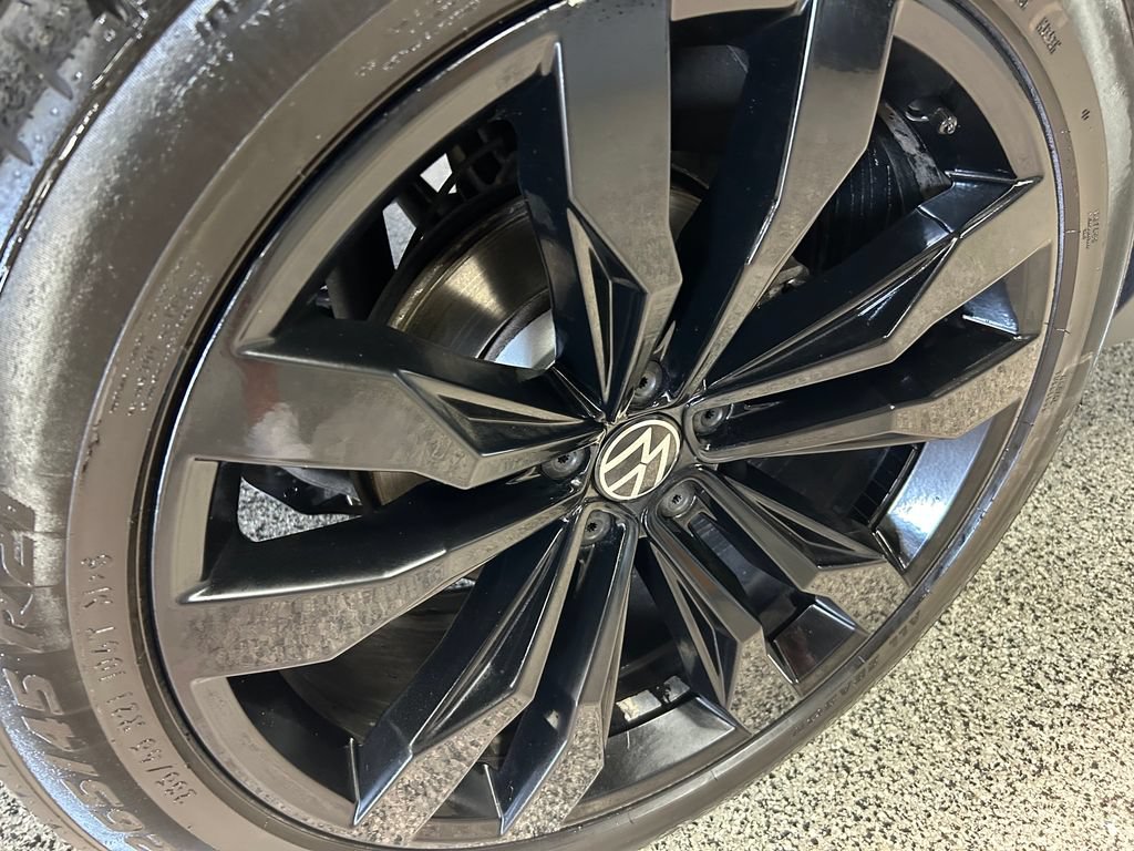 Used 2022 Volkswagen Atlas SEL Premium R-Line AWD/4WD image 8
