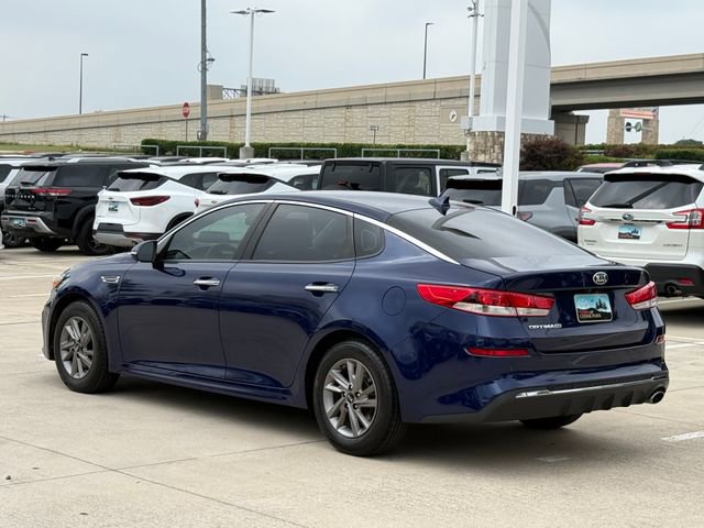Used 2020 Kia Optima LX FWD image 4
