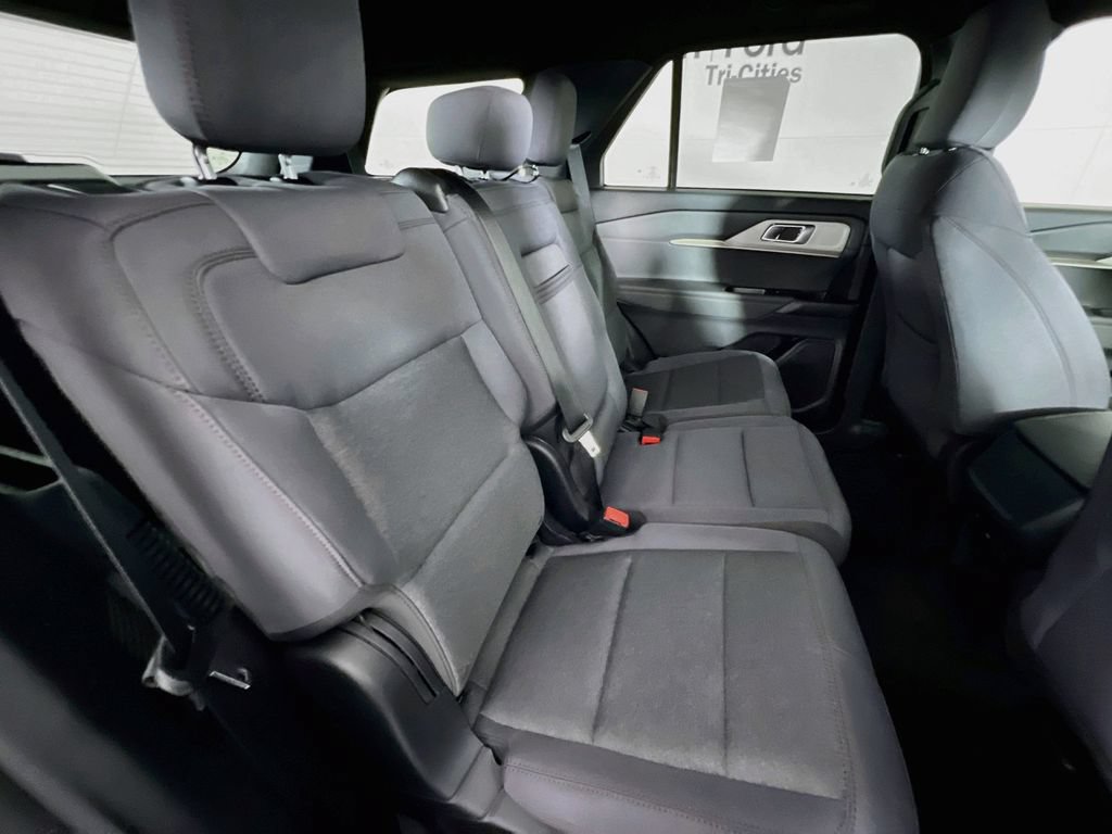 New 2027 Ford Explorer Active AWD/4WD image 17