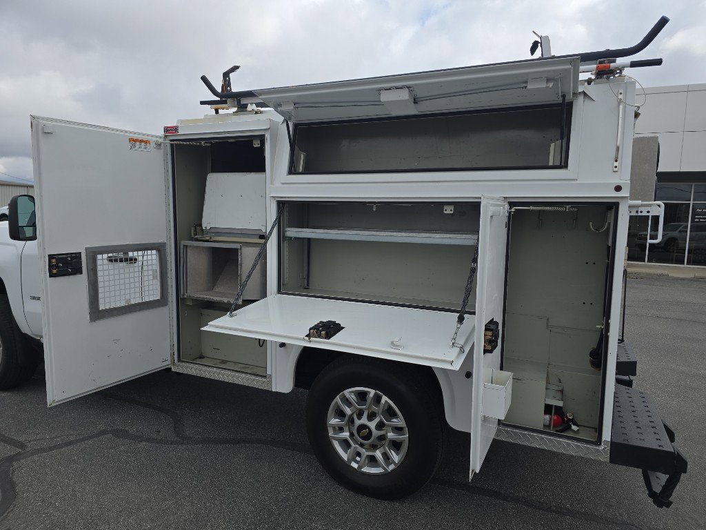 Used 2015 Chevrolet Silverado 3500 W/T RWD image 9