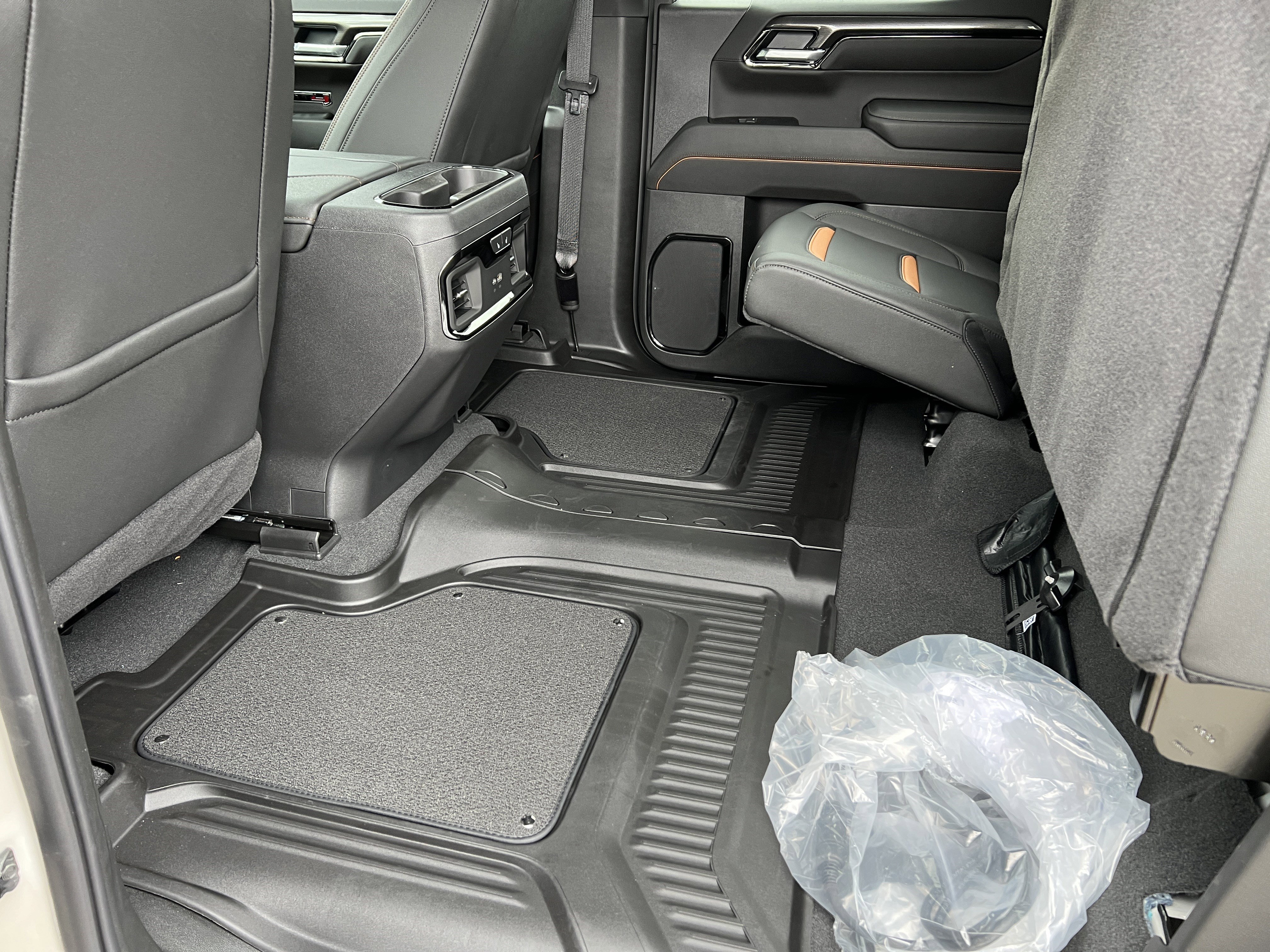 New 2026 GMC Sierra 1500 AT4 AWD/4WD image 18