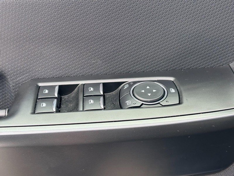 Used 2024 Ford F150 STX image 18