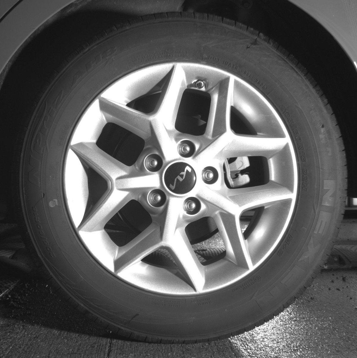 Used 2025 Kia Soul LX w/ LX Technology Package image 14