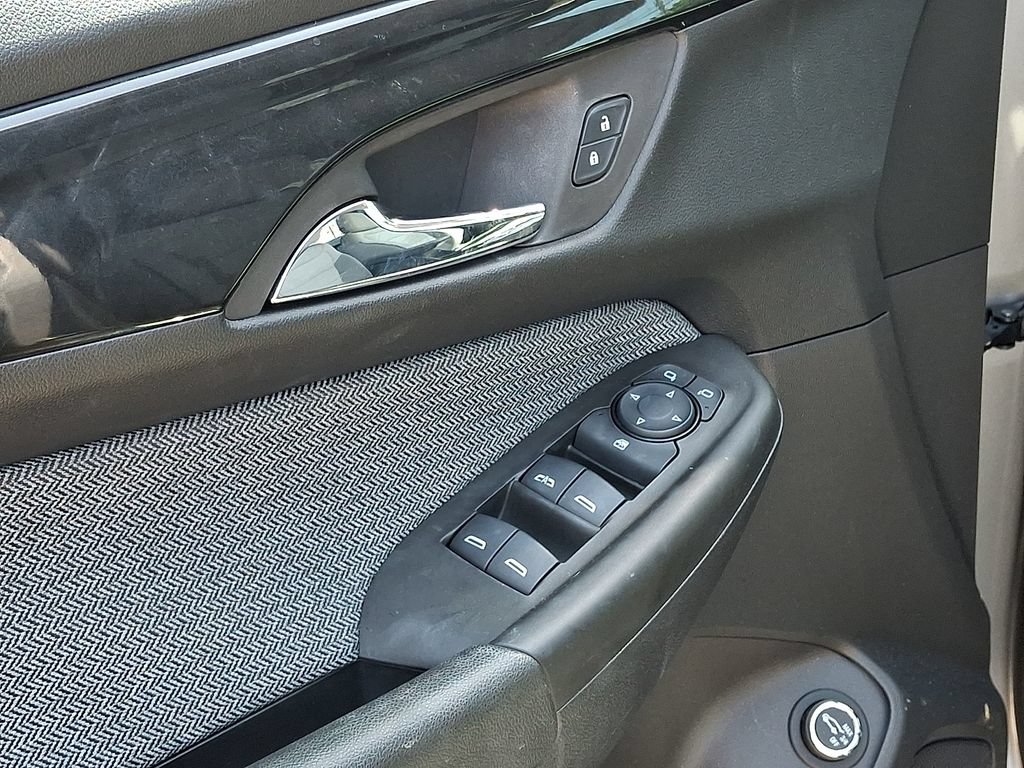 Used 2026 Chevrolet TrailBlazer LT w/ Convenience Package FWD image 12