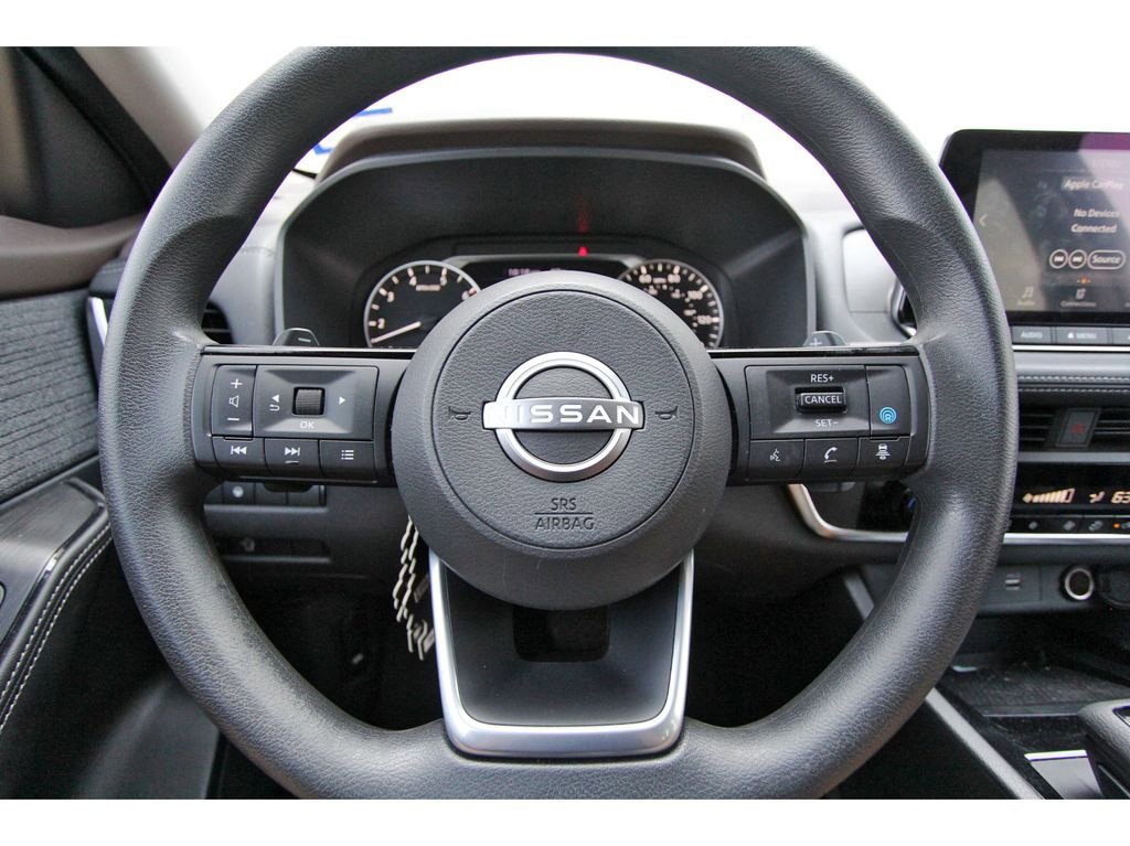 Used 2023 Nissan Rogue SV AWD/4WD image 8