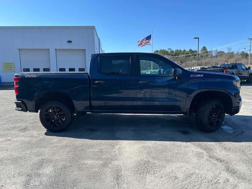 Used 2023 Chevrolet Silverado 1500 Custom Trail Boss AWD/4WD image 6