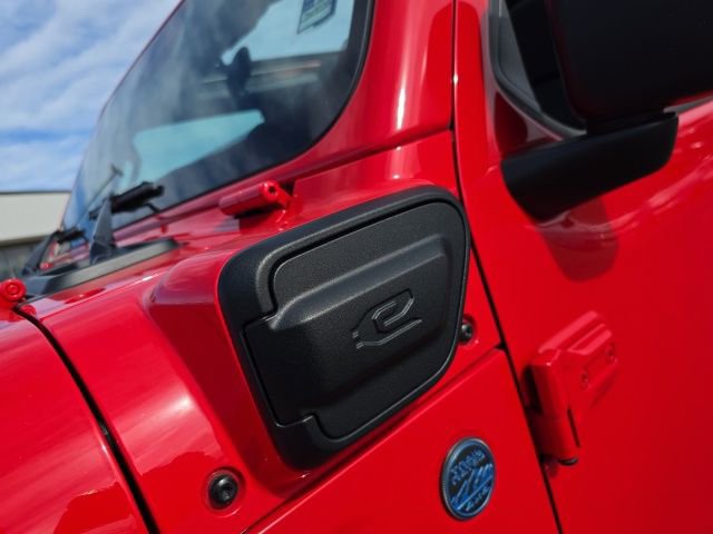 Used 2025 Jeep Wrangler Sahara 4xe w/ Safety Group image 26