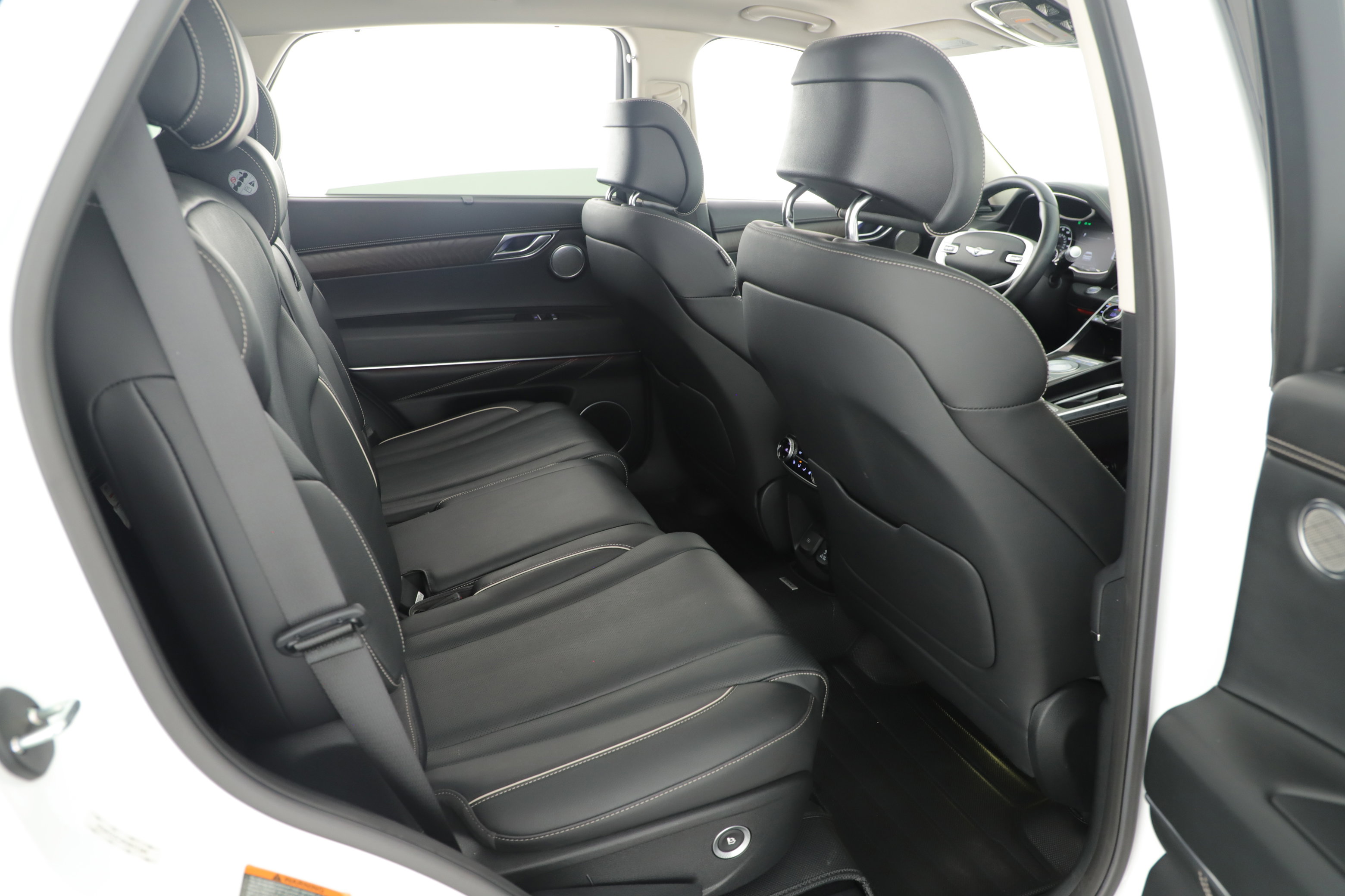 Used 2021 Genesis GV80 3.5T w/ Advanced Package 06 image 21