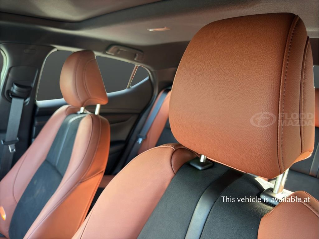 New 2025 MAZDA MAZDA3 Carbon image 10