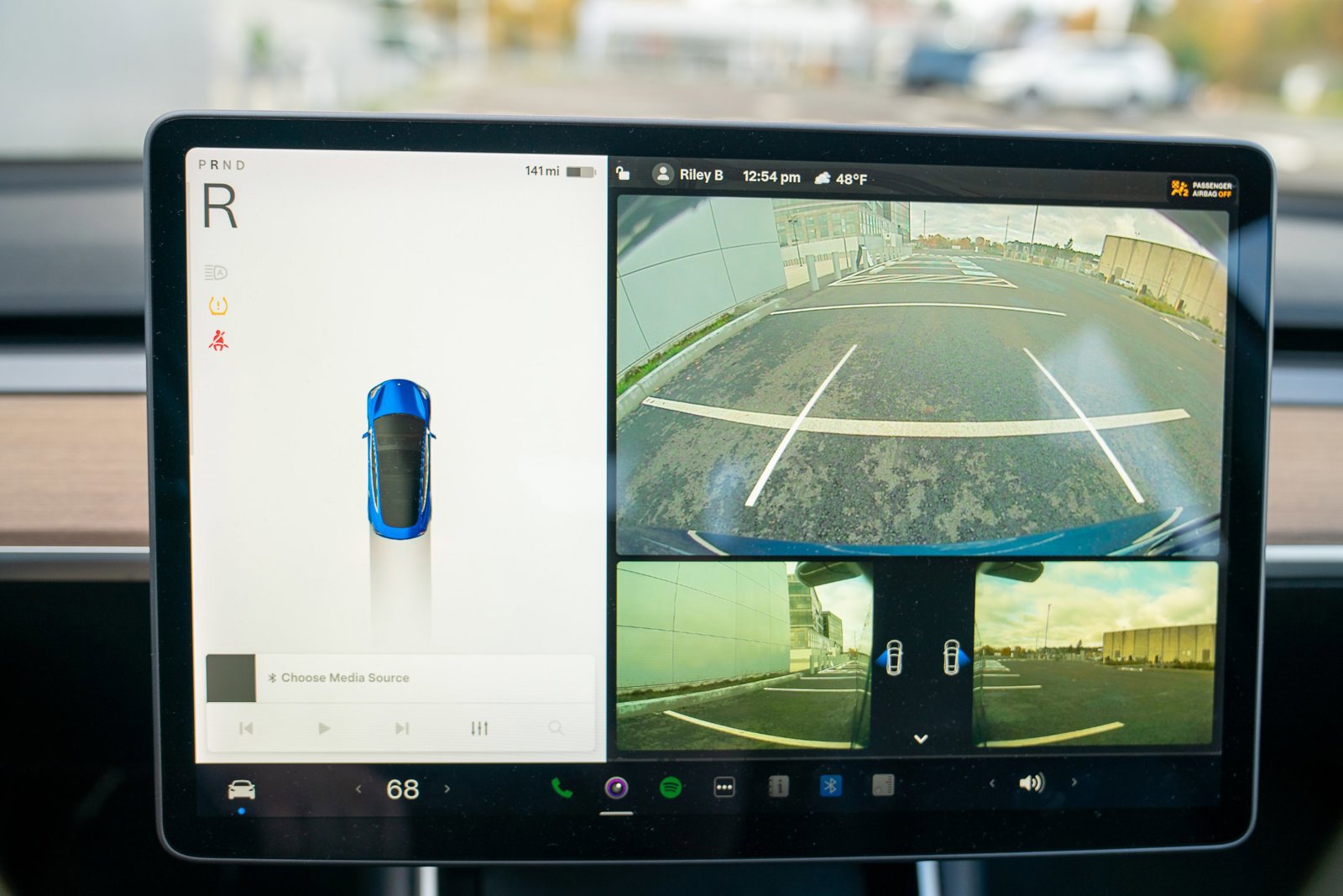 Used 2018 Tesla Model 3 Long Range image 16