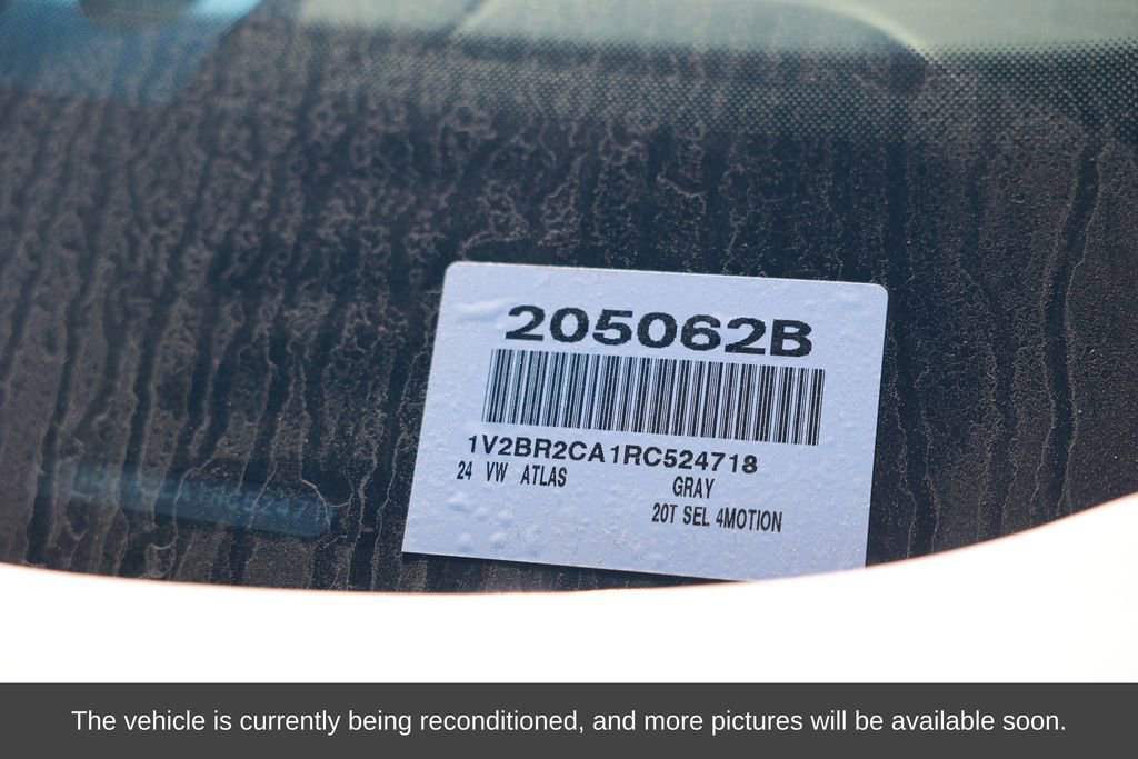 Used 2024 Volkswagen Atlas SEL image 17