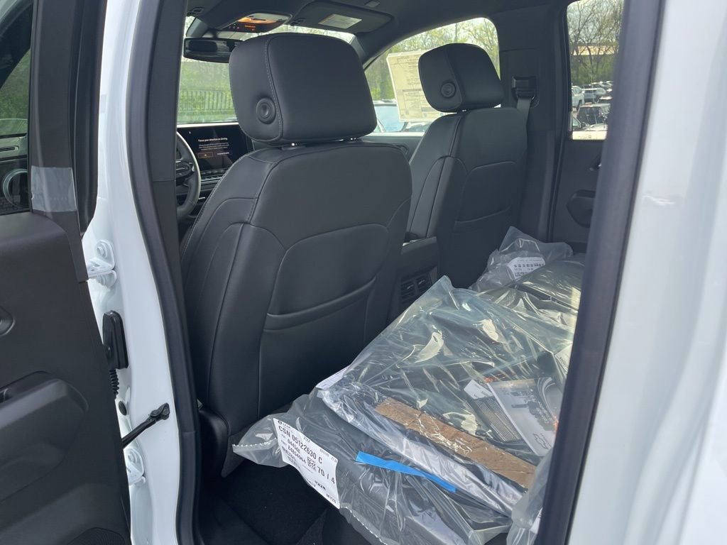 New 2026 Chevrolet Colorado LT image 8