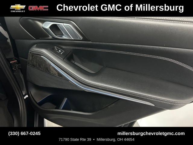 Used 2024 BMW X5 xDrive40i w/ Parking Assistance Package AWD/4WD image 33