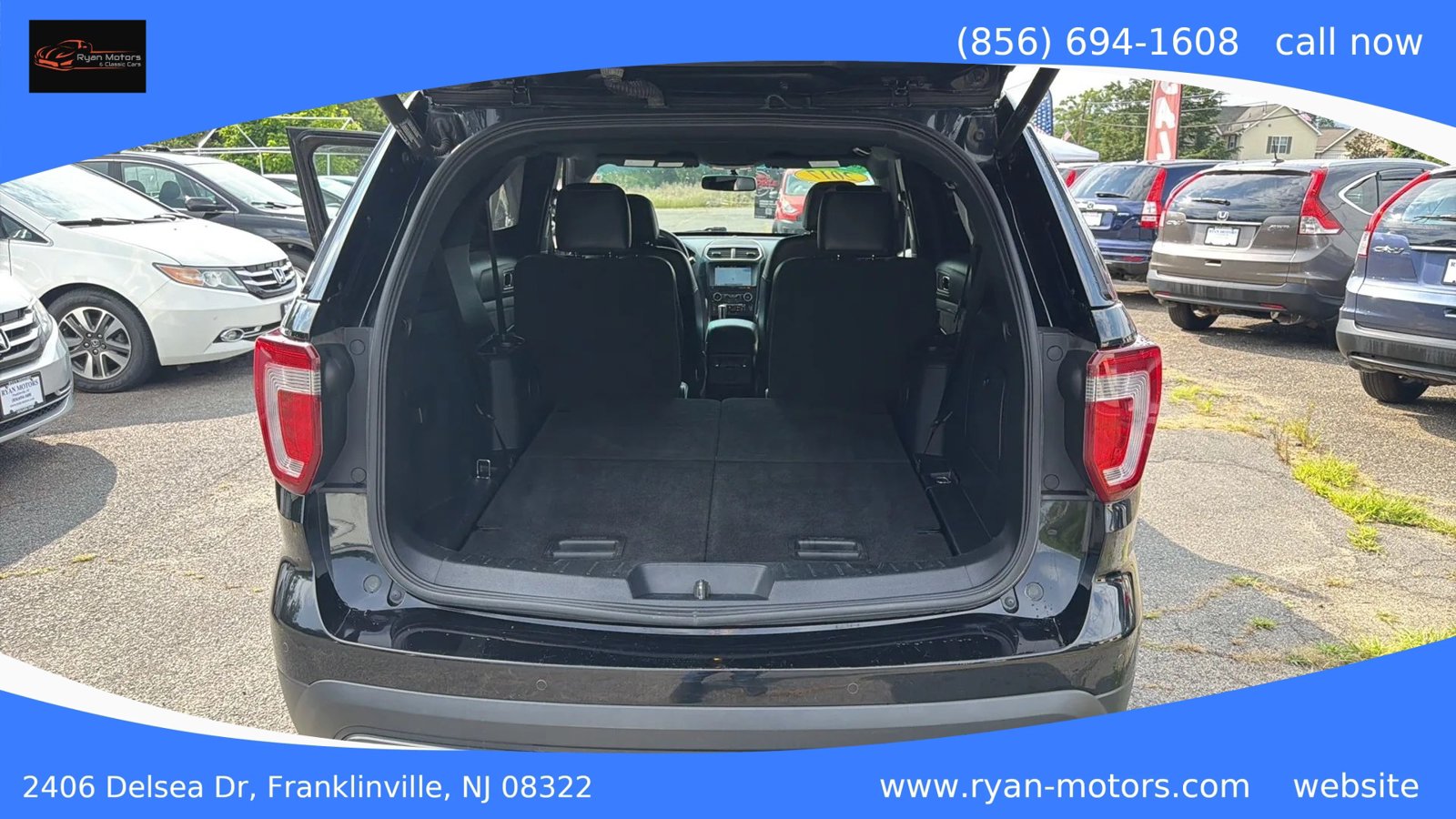 Used 2017 Ford Explorer XLT w/ XLT Appearance Package AWD/4WD image 27