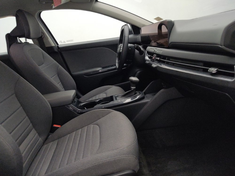 Used 2025 Kia K4 EX FWD image 21