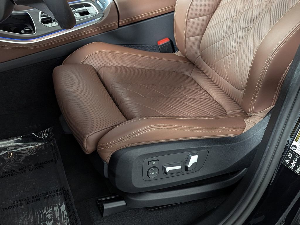 Certified 2024 BMW X5 xDrive40i w/ Executive Package image 22