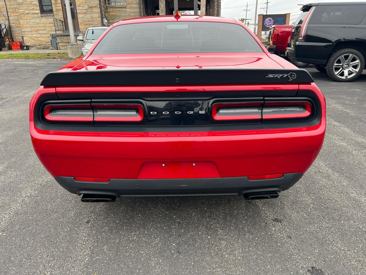 Used 2016 Dodge Challenger SRT Hellcat image 6