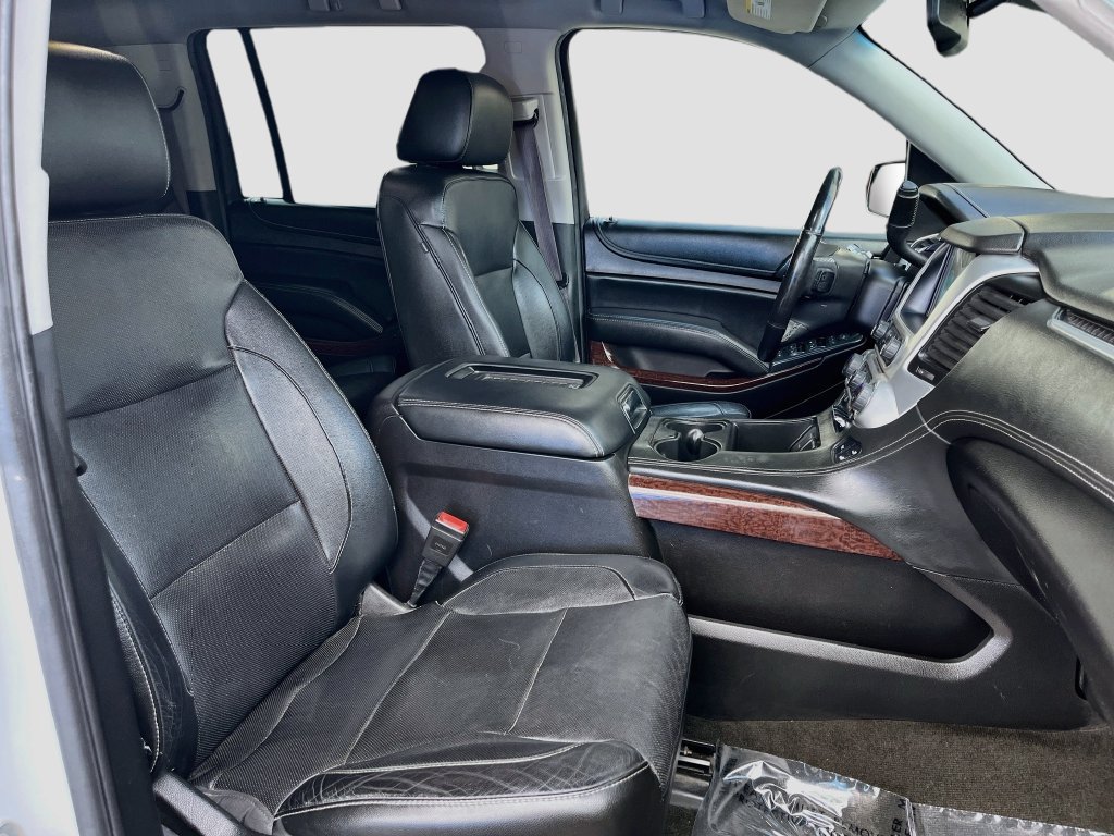 Used 2017 GMC Yukon XL SLT AWD/4WD image 30
