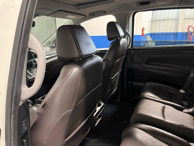 Used 2018 Honda Odyssey EX-L image 18