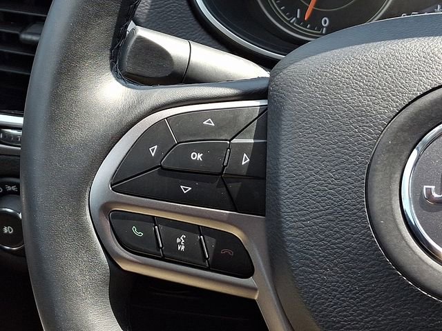 Used 2019 Jeep Cherokee Limited AWD/4WD image 22
