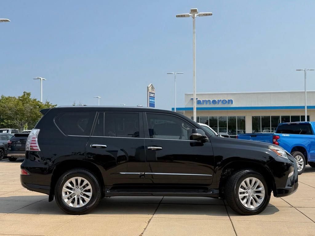 Used 2015 Lexus GX 460 w/ Premium Package AWD/4WD image 4