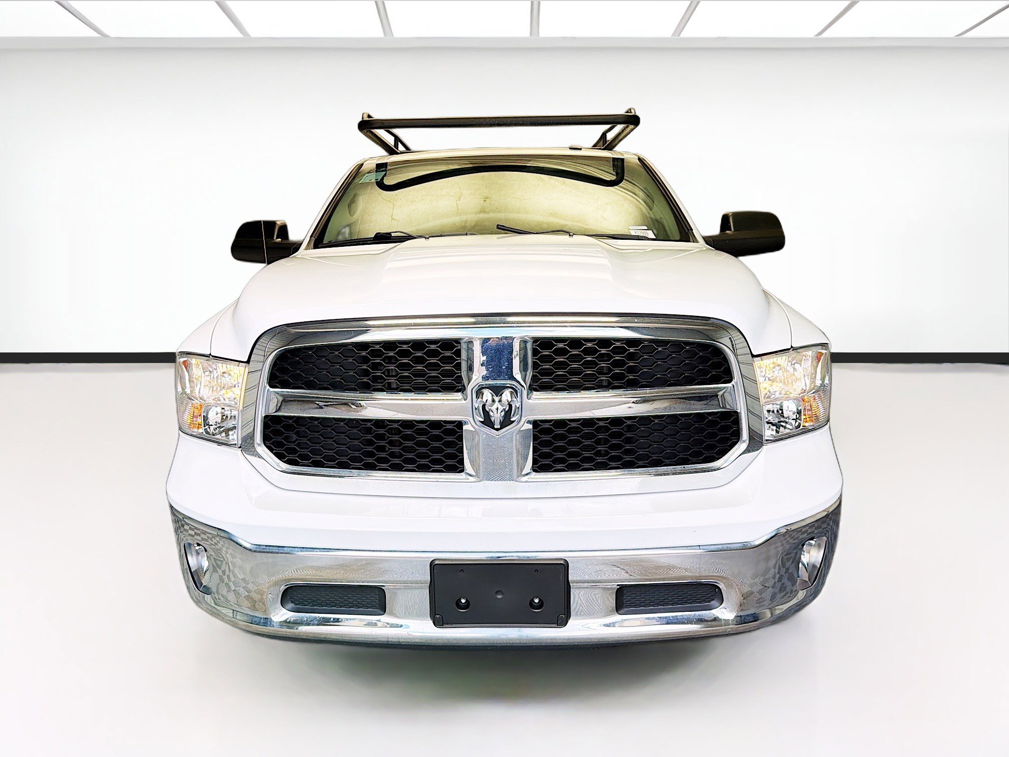 Used 2021 RAM 1500 Tradesman w/ Tradesman SXT Package RWD image 2