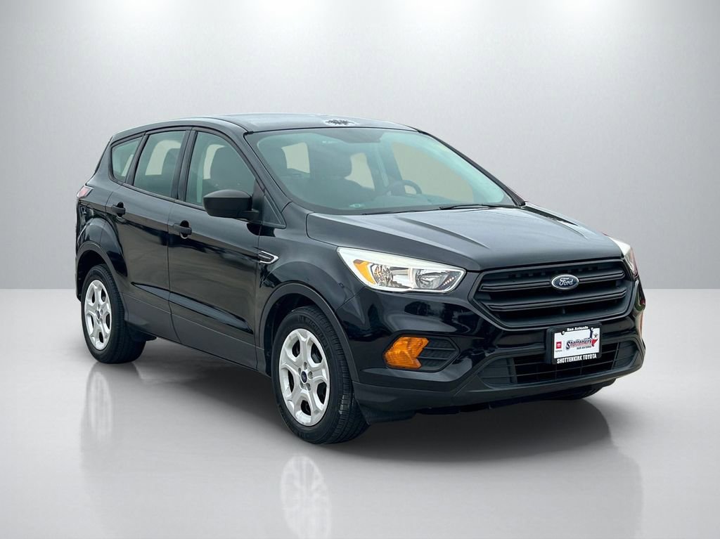 Used 2017 Ford Escape S FWD image 3