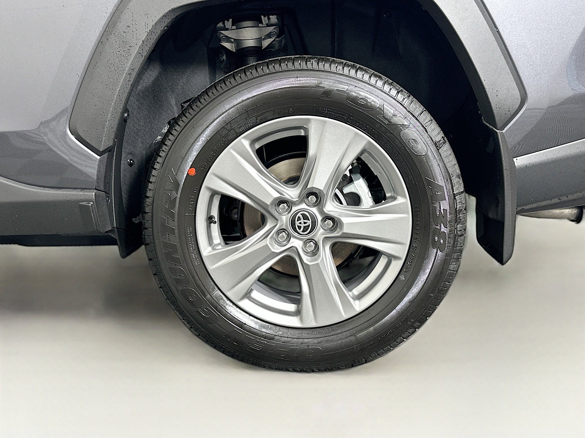 Used 2025 Toyota RAV4 XLE w/ Convenience Package image 11