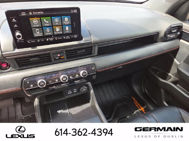 Used 2025 Honda Pilot TrailSport image 37