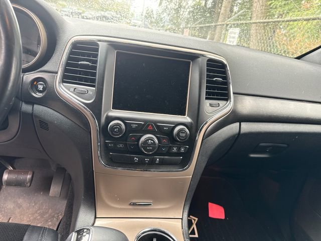 Used 2015 Jeep Grand Cherokee Altitude image 22