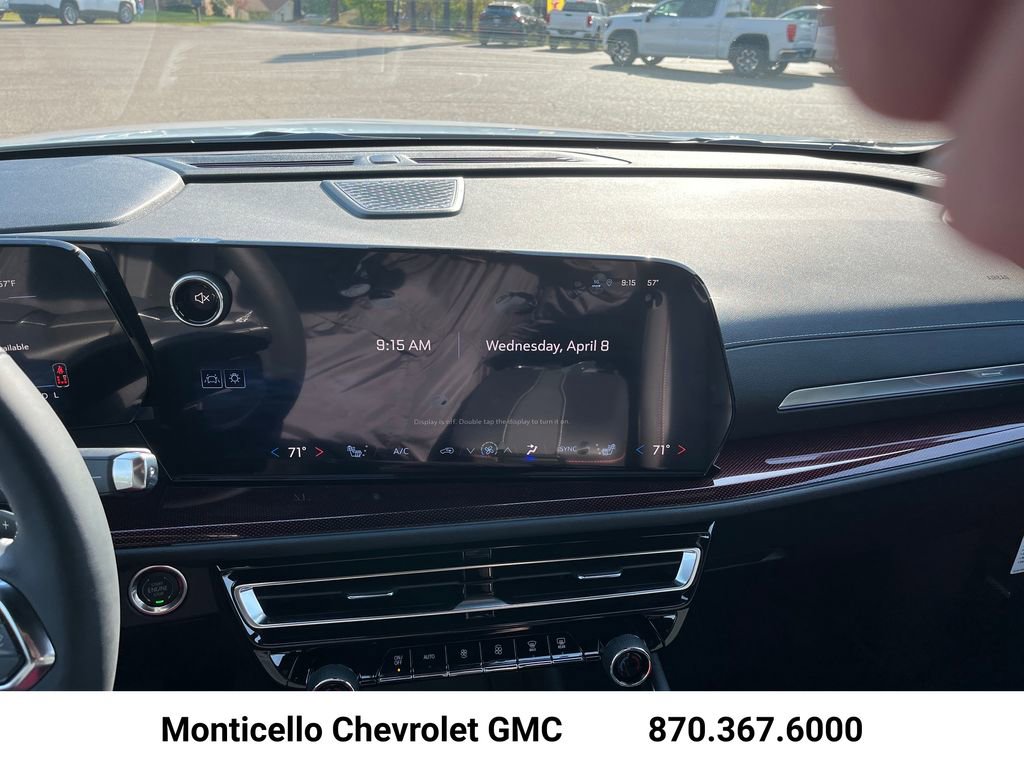 New 2026 Chevrolet Traverse Z71 w/ Enhanced Driving Package AWD/4WD image 17