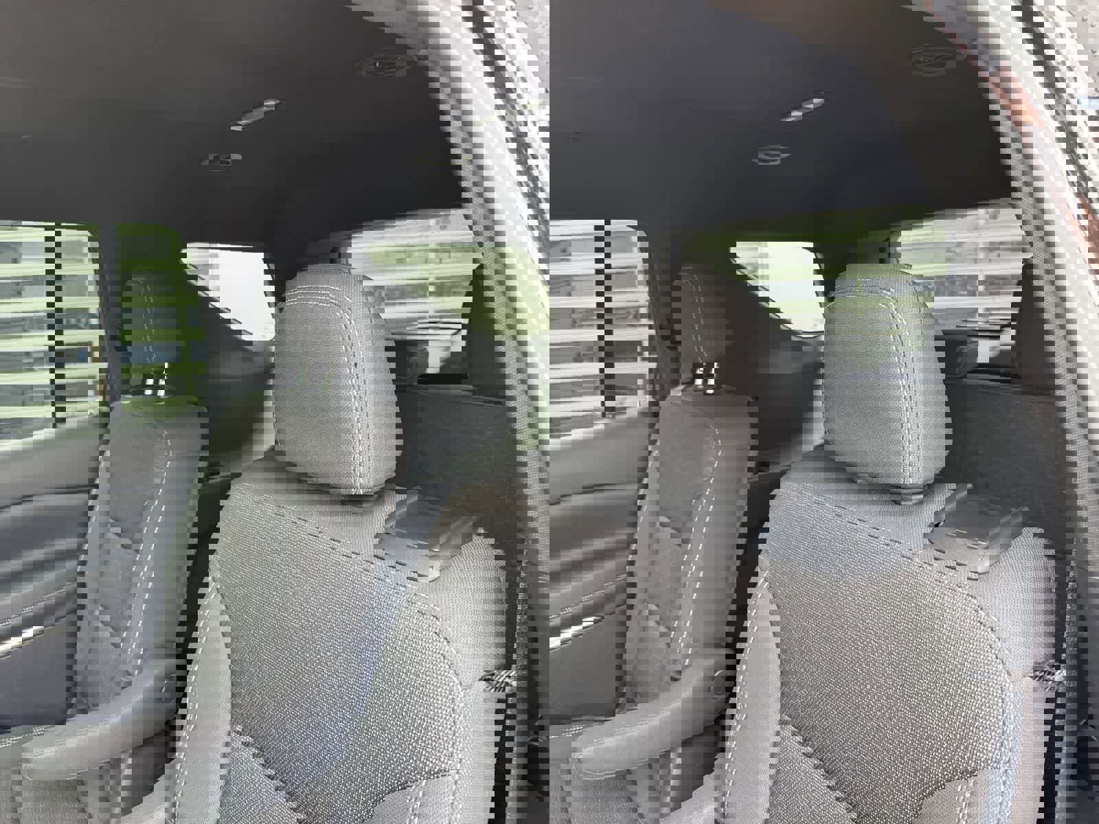 Used 2024 Chevrolet Traverse LT image 8