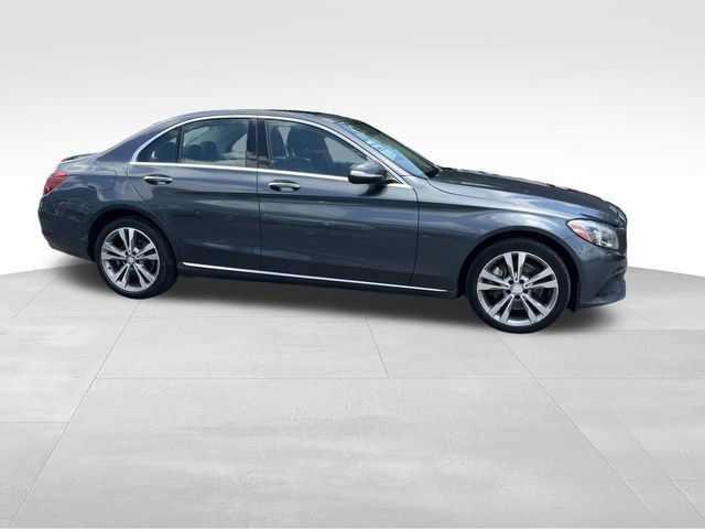 Used 2015 Mercedes-Benz C 300 4MATIC Sedan image 2