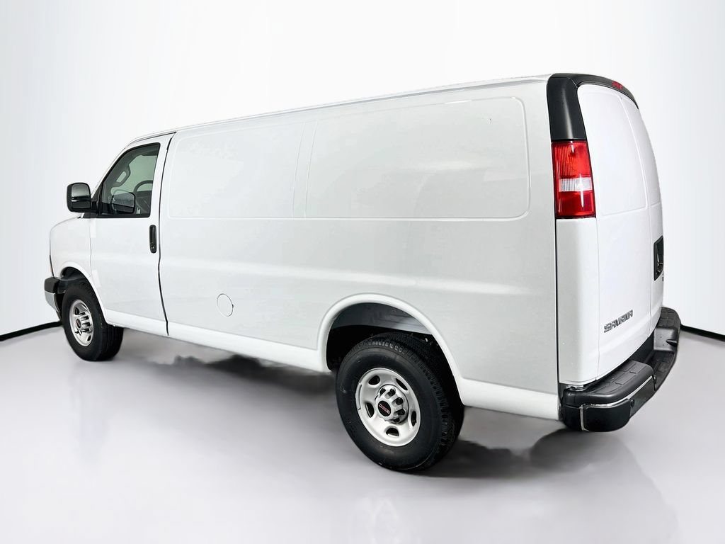 New 2026 GMC Savana 3500 RWD image 5